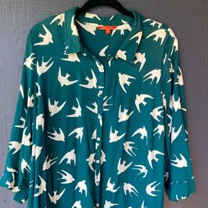 Modcloth Forest Green & Cream Sparrow Print Blouse